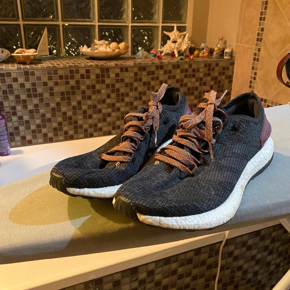 Gently used adidas pure boost
